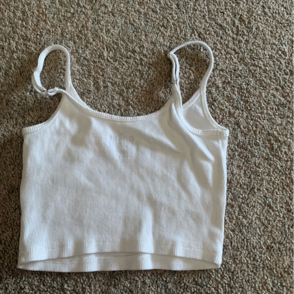 Embroidered Crop Tank Top - Picture 2 of 3